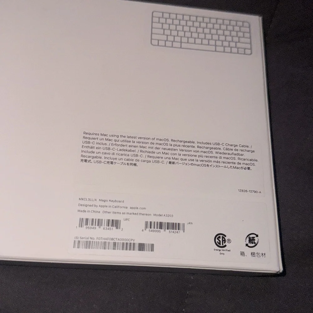 Apple Magic Keyboard Bluetooth and wireless